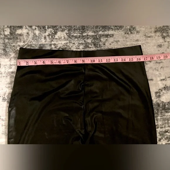 Back high-waisted PU leather leggings in size XL - Picture 4 of 8